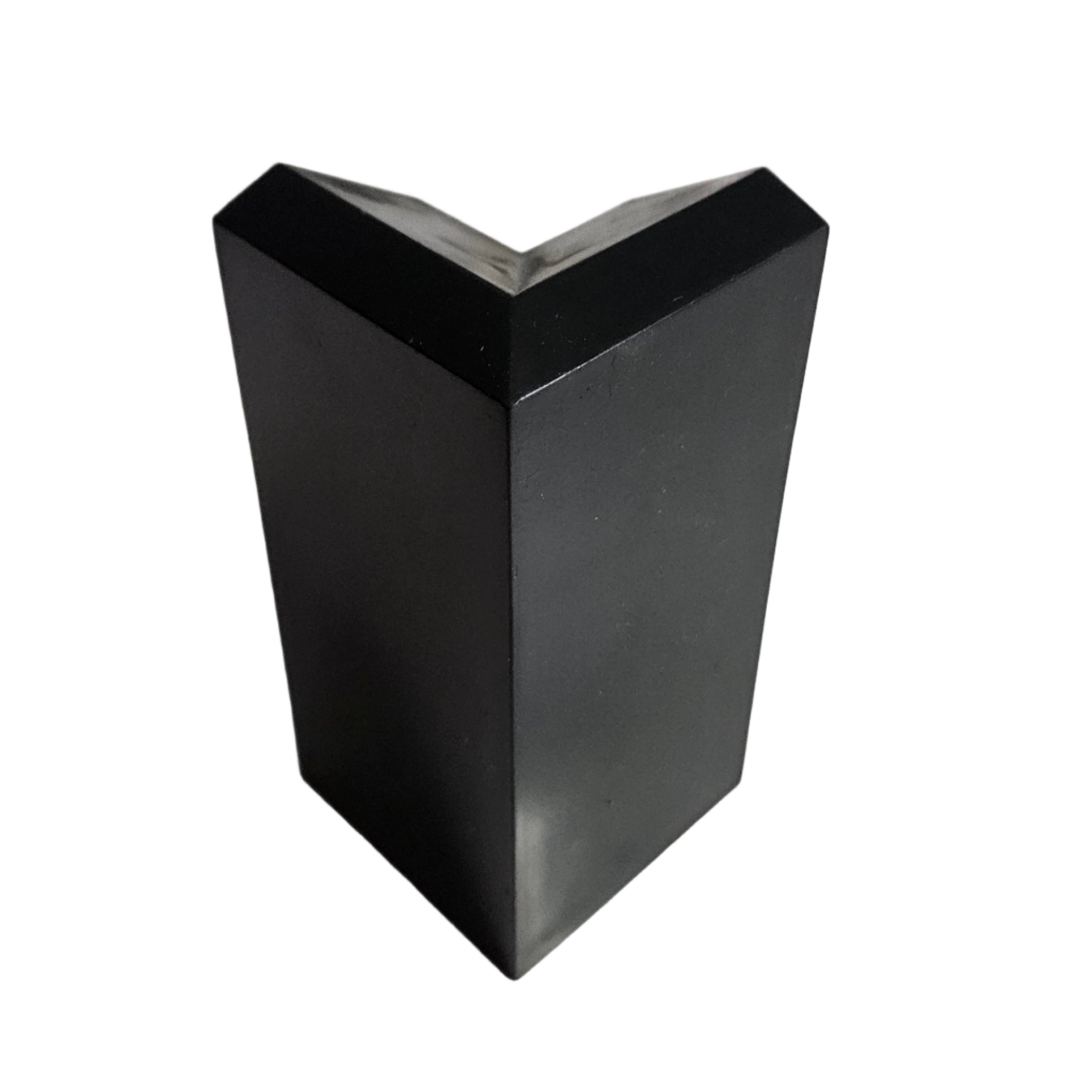 External Corner – Black 58mm x 100mm